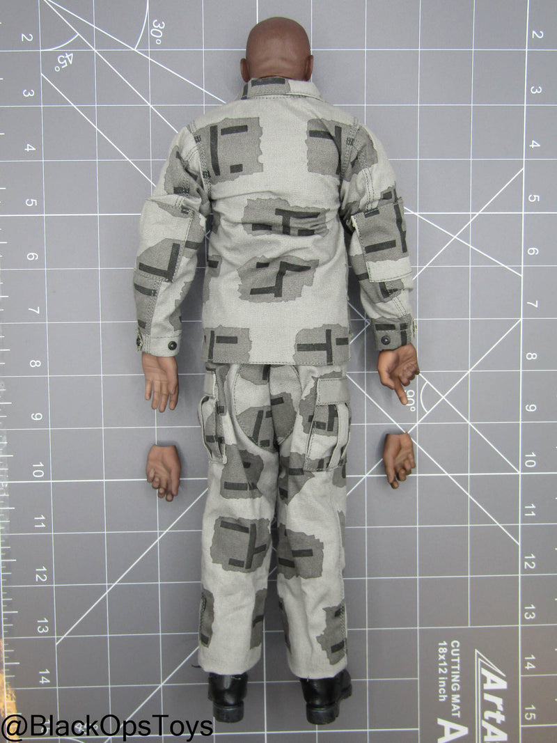 Load image into Gallery viewer, US Marine Gunnery Sergeant Crews - AA Male Dressed Body w/Headsculpt
