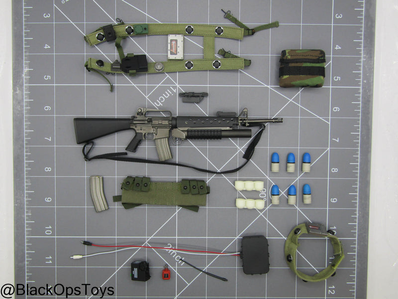 Load image into Gallery viewer, US Marine Gunnery Sergeant Crews - M16 Rifle w/MILES System
