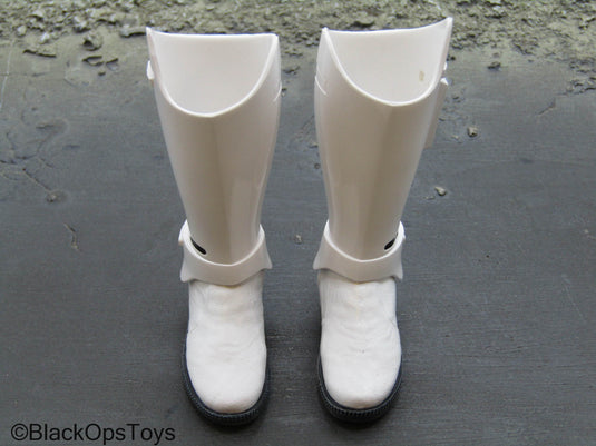 Star Wars - Stormtrooper - White Boots w/Leg Armor (Peg Type)