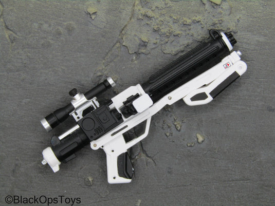 Star Wars - Stormtrooper - Blaster Rifle w/Extending Stock