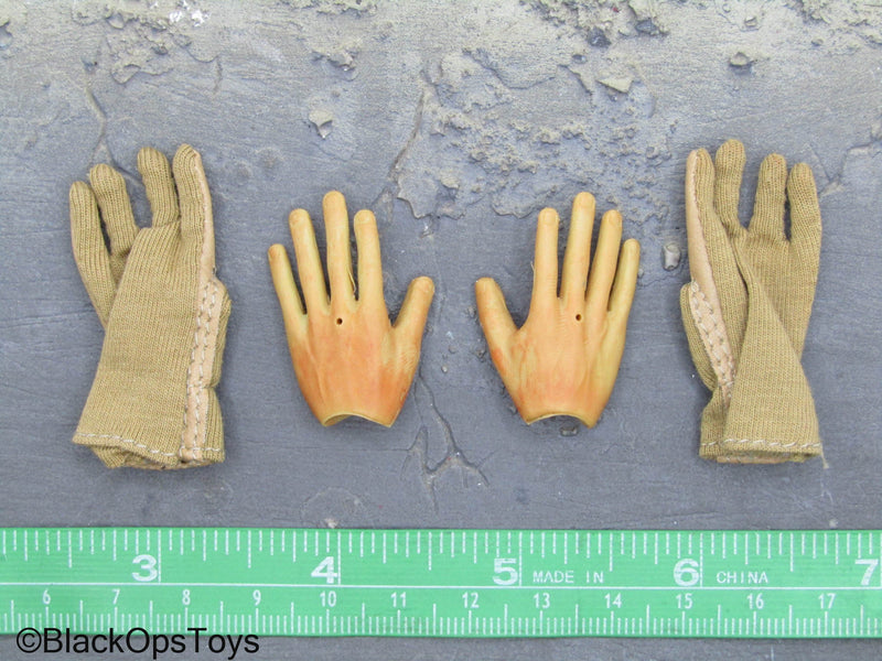 Load image into Gallery viewer, Male Bendy Hands w/Tan Nomex Flight Gloves

