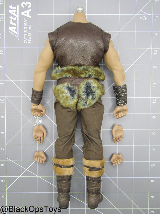 Empire Legion Barbarian - Male Muscular Dressed Body