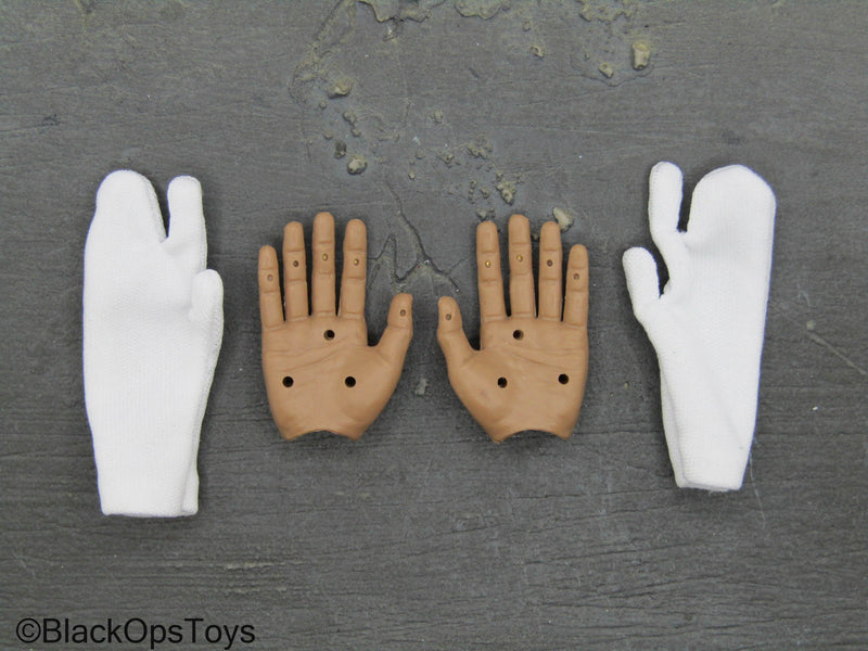 Load image into Gallery viewer, Male Hands w/White Cold Weather Mittens
