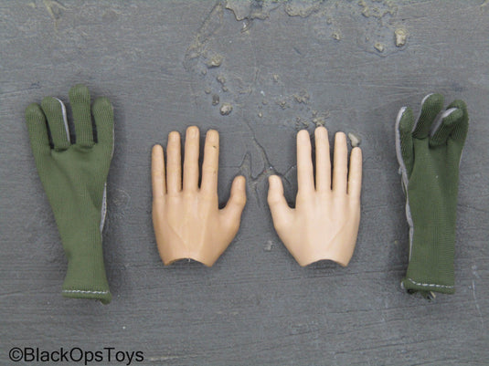 Male Bendy Hands w/Green Nomex Flight Gloves