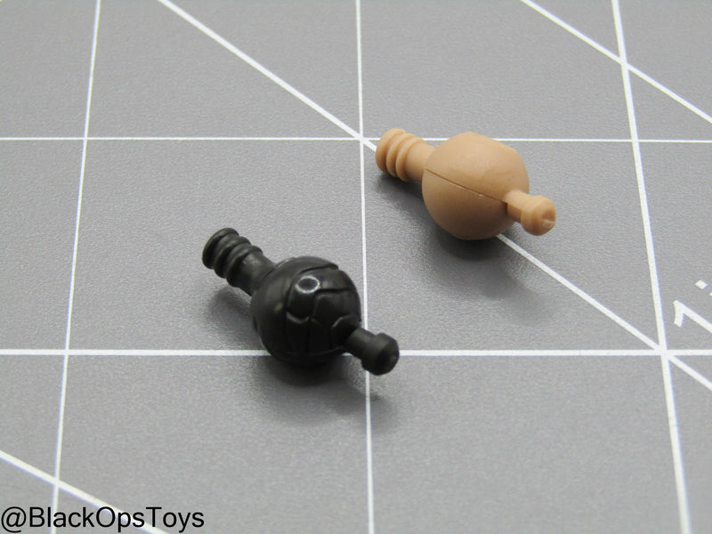 Load image into Gallery viewer, TFATWS - Bucky Barnes - Hand Peg Set
