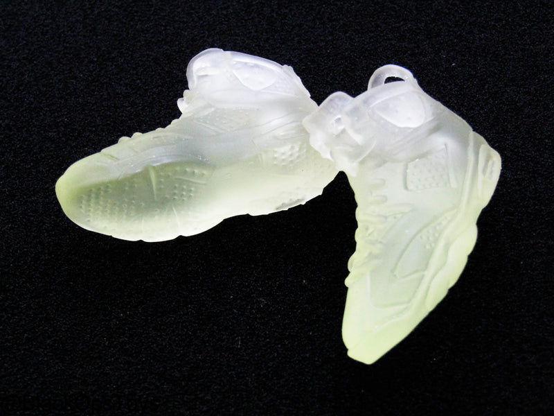 Load image into Gallery viewer, 1/6 Custom 3D - Male Sneakers (Peg Type)
