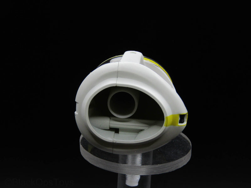 Load image into Gallery viewer, Star Wars Clone Trooper - White &amp; Yellow Phase 1 Helmet
