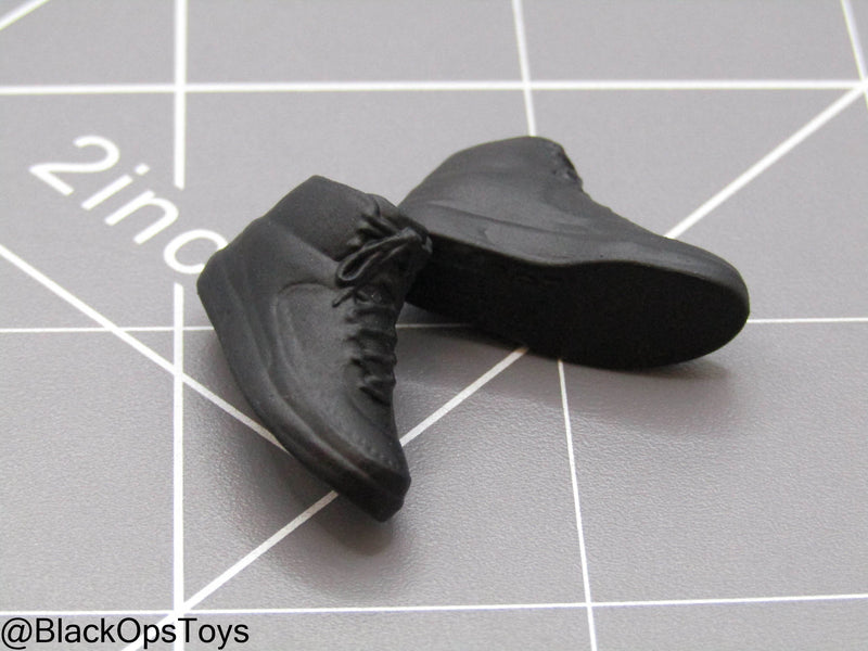 Load image into Gallery viewer, 1/12 Custom 3D - Male Sneakers (Peg Type)
