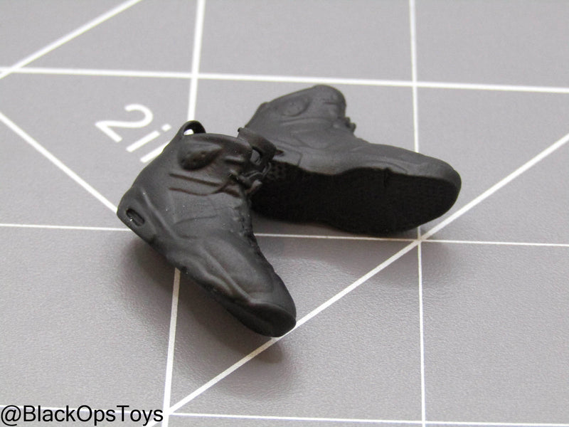 Load image into Gallery viewer, 1/12 Custom 3D - Male Sneakers (Peg Type)
