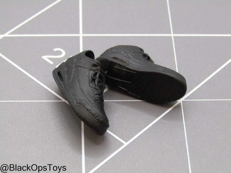Load image into Gallery viewer, 1/12 Custom 3D - Male Sneakers (Peg Type)
