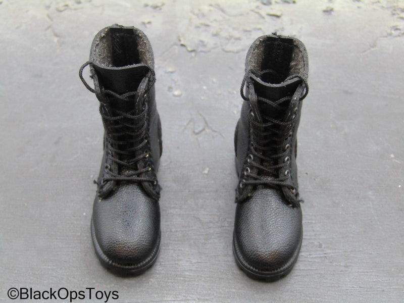 Load image into Gallery viewer, Vietnam Era Male - Black Leather Like Boots (Foot Type)
