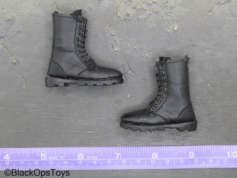 Load image into Gallery viewer, Vietnam Era Male - Black Leather Like Boots (Foot Type)
