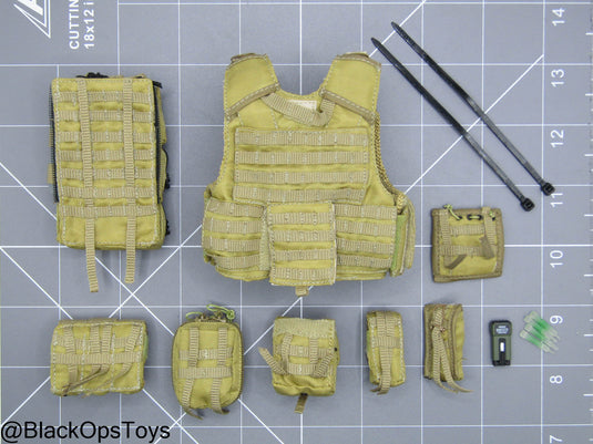 US Navy EODMU - Tan Plate Carrier w/Pouch Set