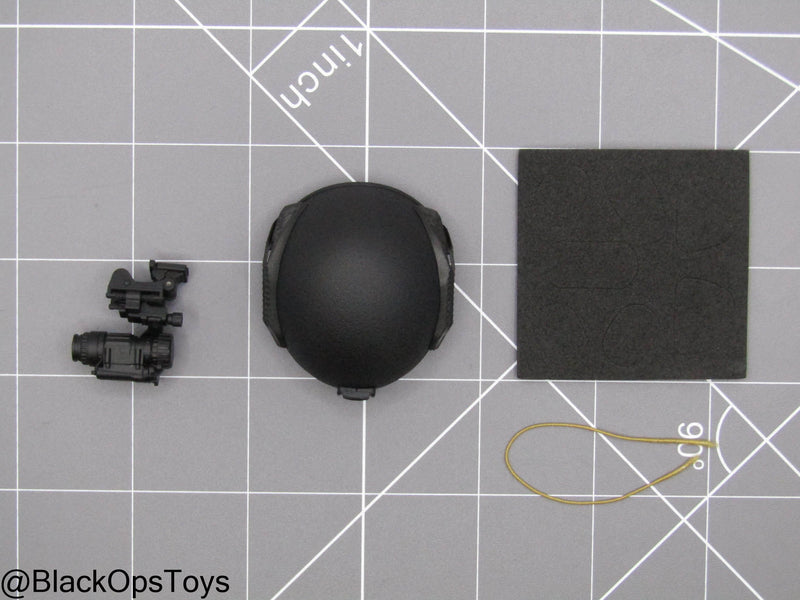 Load image into Gallery viewer, FSB Spetsnaz Alpha - Black Helmet w/NVG
