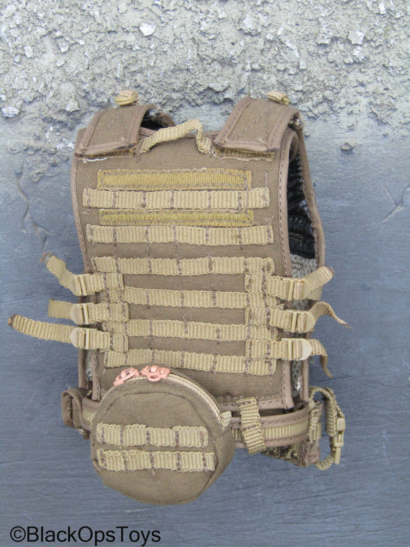 Load image into Gallery viewer, Predators - Tan MOLLE Vest w/Red Shotgun Shells
