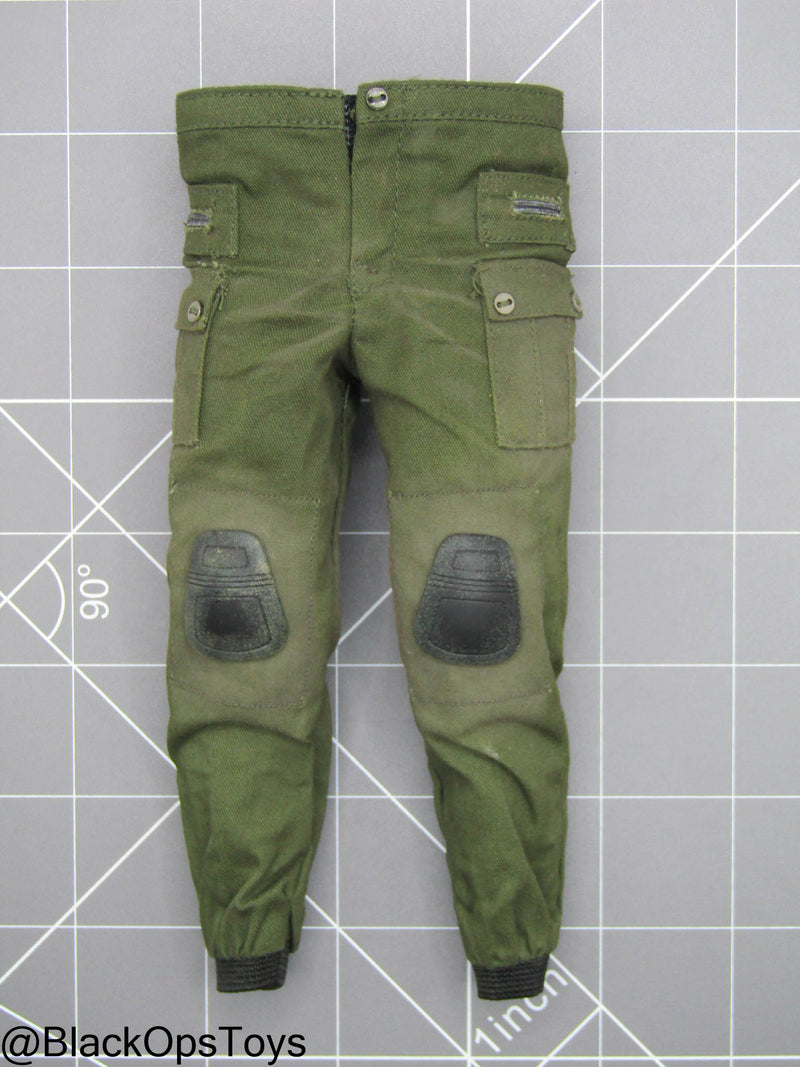 Load image into Gallery viewer, BVS - Knightmare Batman - OD Green Combat Pants
