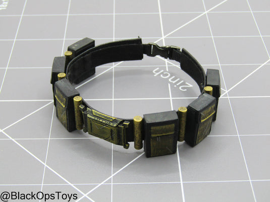 BVS - Knightmare Batman - Utility Belt