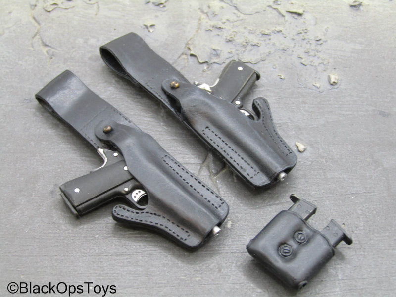 Load image into Gallery viewer, The Expendables - Barney Ross - 1911 Pistol Set w/Holsters
