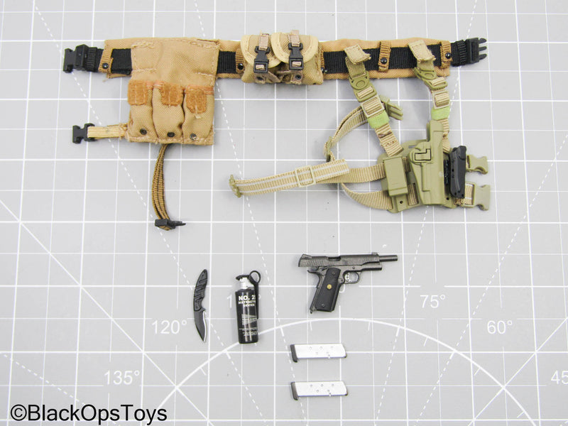 Load image into Gallery viewer, USMC Belt w/Black Pistol, Holster, &amp; Accessories (Soldier Story)
