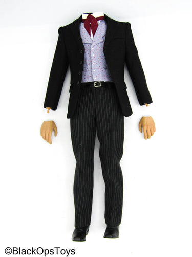 Doc Holliday - Male Dressed Body w/Dress Suit & Shoes