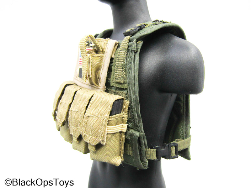 Load image into Gallery viewer, OD Green MOLLE Plate Carrier Vest w/Mag &amp; Pouch Set (Hot Toys)
