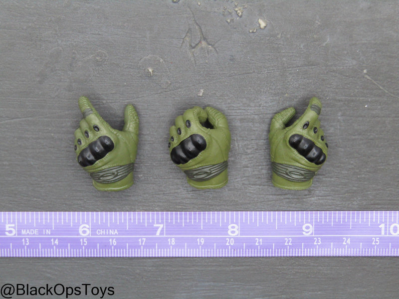 Load image into Gallery viewer, Ukraine Anti Tank Gunner - OD Green Gloved Hand Set (x3)
