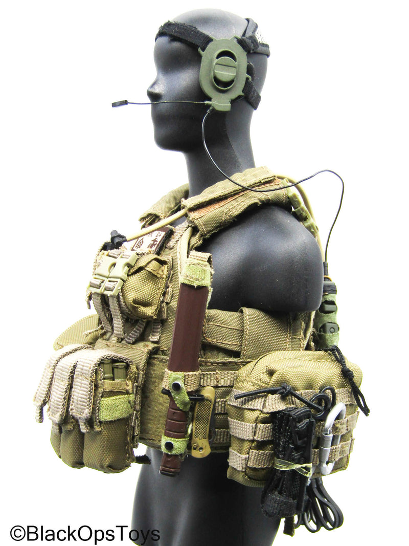 Load image into Gallery viewer, USMC MOLLE Plate Carrier w/Headset &amp; Accessories (Soldier Story)
