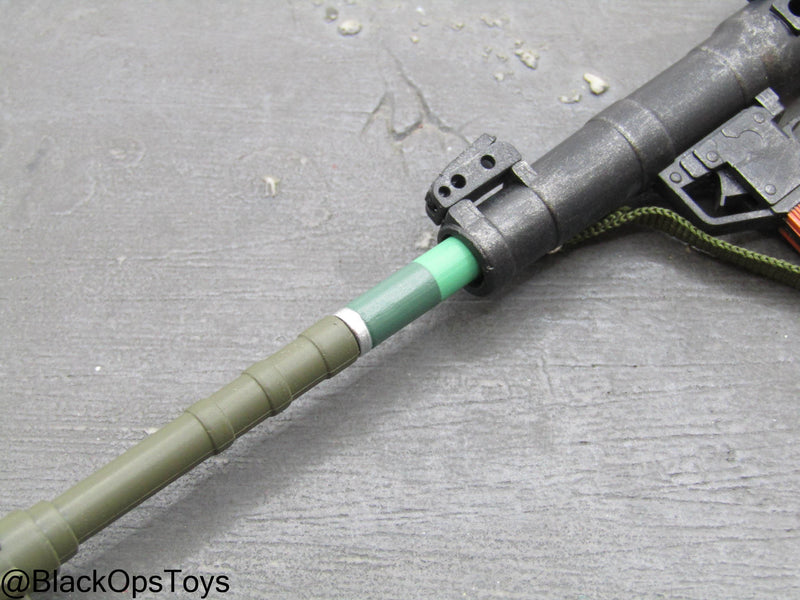 Load image into Gallery viewer, Ukraine Anti Tank Gunner - RPG Set w/Warhead Ammo Pack
