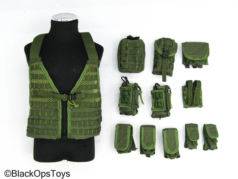 Load image into Gallery viewer, Delta Force SFOD - Green MOLLE Vest w/Pouch Set
