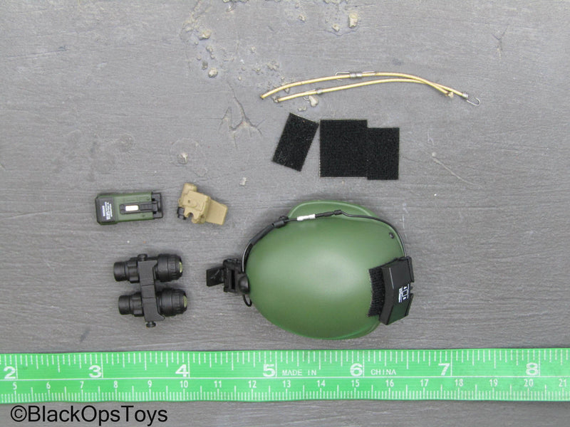 Load image into Gallery viewer, Delta Force SFOD - Green Helmet w/NVG Set

