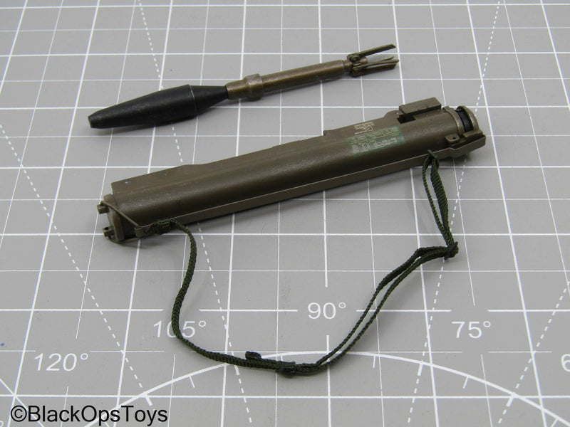 Load image into Gallery viewer, Vietnam Era LAW Rocket Launcher (Hot Toys)
