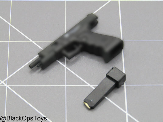 JW Chapter 4 - Caine - 9mm Pistol