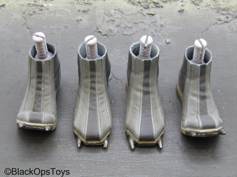 Load image into Gallery viewer, STAR WARS - Boba Fett - Grey Boots w/Action Pose Variants (Peg Type)
