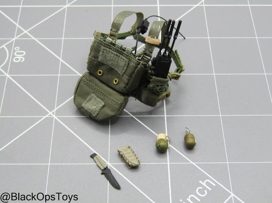 1/12 - SALVO Black Ops - Unknown Operator - Chest Rig Set