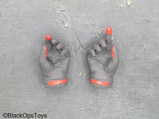 ZERT AMG Juggernaut - Male Grey & Red Gloved Hand Set