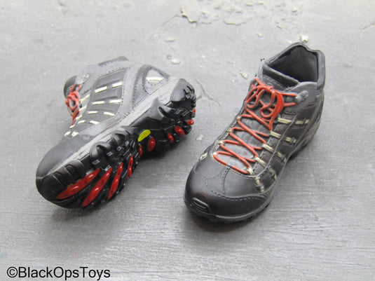 ZERT AMG Juggernaut - Male Grey & Red Combat Shoes (Peg Type)