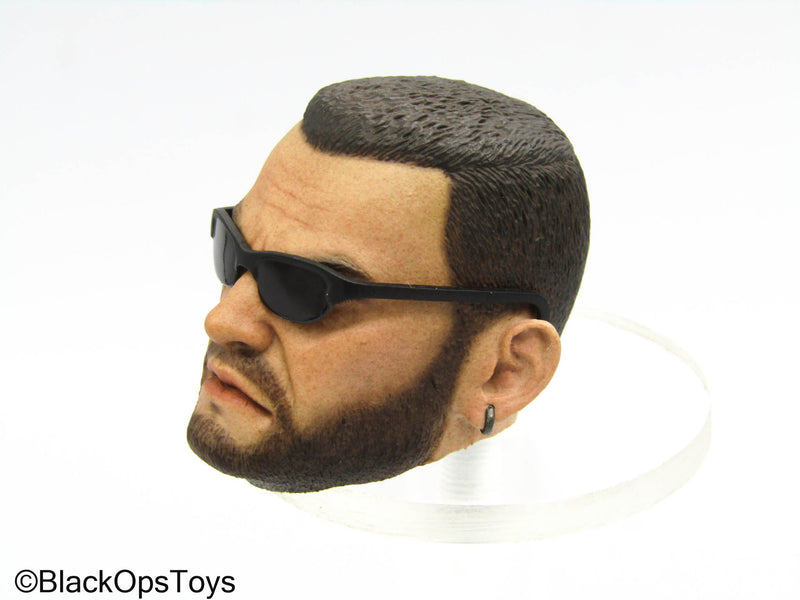 Load image into Gallery viewer, Avalanche Leader - Male Head Sculpt w/Sunglasses
