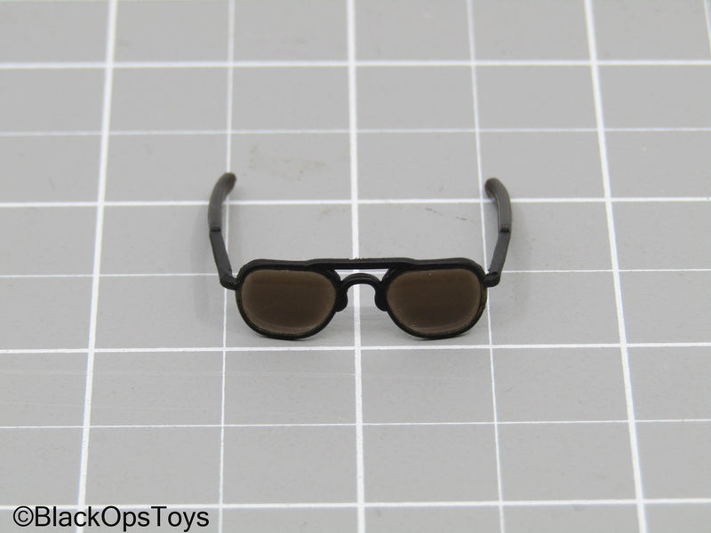 Load image into Gallery viewer, Black Sunglasses
