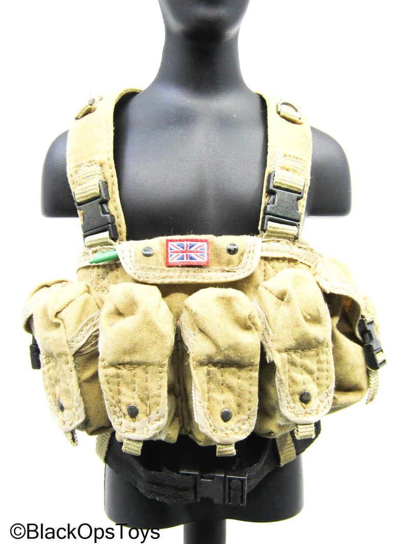 Load image into Gallery viewer, Tan Chest Rig w/Mag Set (Hot Toys)
