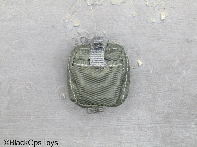 Load image into Gallery viewer, ZERT AMG Juggernaut - Grey MOLLE IFAK Pouch
