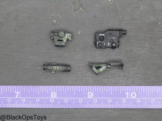 SOBR - Version S - Red Dot Sight, PEQ, Foregrip, & Tac Light Set