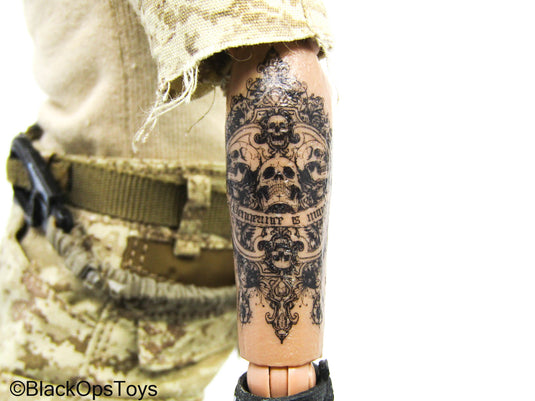 Male Tattoo Full AOR1 Dressed Body w/Gear Set (DAM Toys)
