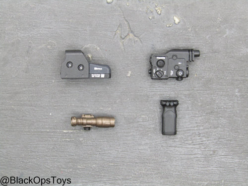 SOBR - Version R - Red Dot Sight, PEQ, Foregrip, & Tac Light Set