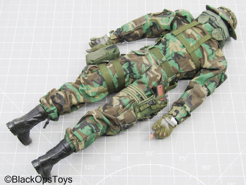 Load image into Gallery viewer, Male Navy Seal Full Dressed Body w/Headsculpt &amp; Gear Set
