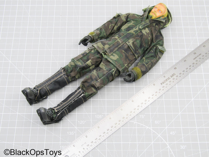 Load image into Gallery viewer, Male Full Multicam Camo Dressed Body w/Headsculpt (Hot Toys)
