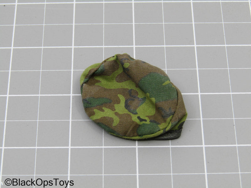 Load image into Gallery viewer, Vietnam Era Woodland Camo Beret (Toy Soldier)
