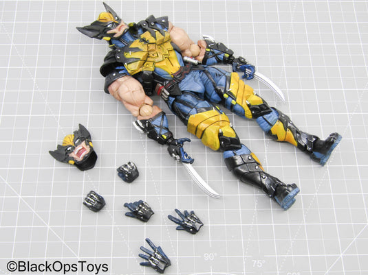Other Scale Wolverine Figure w/Extra Headsculpt & Hands