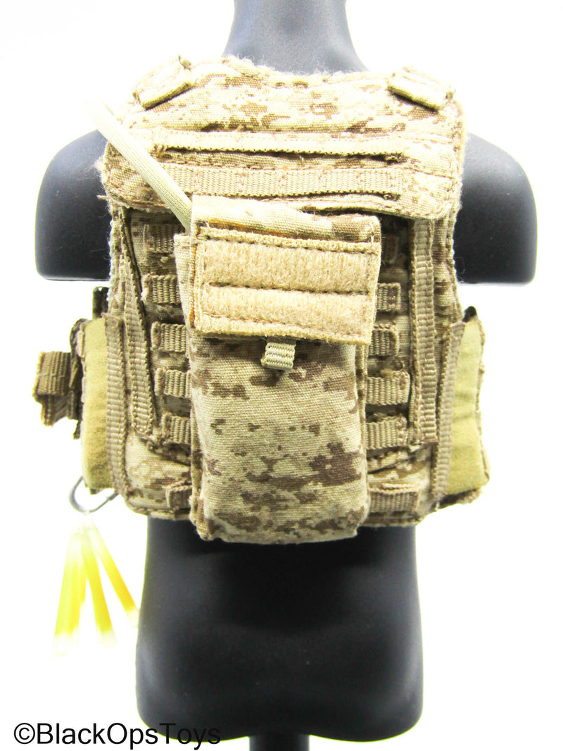Load image into Gallery viewer, AOR1 H&amp;K MP7 w/Attachments, Chest Rig, &amp; Plate Carrier (DAM Toys)
