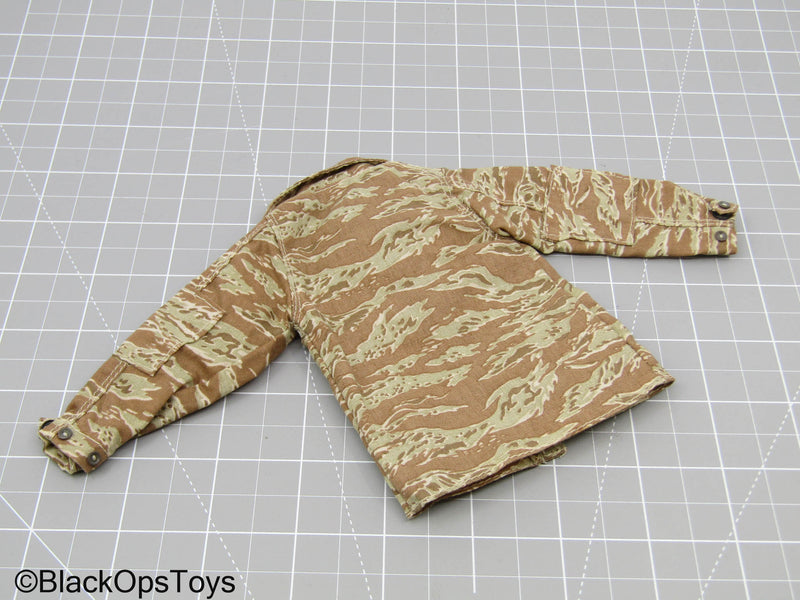 Load image into Gallery viewer, Desert Tiger Stripe Combat Jacket (Hot Toys)
