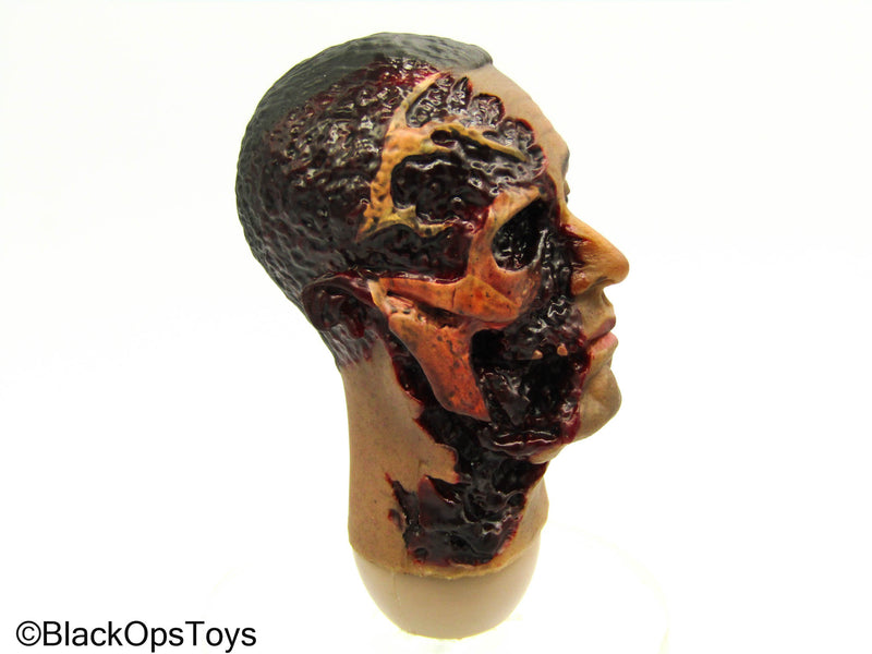 Load image into Gallery viewer, Gustavo Fring - Male Burned Head Sculpt
